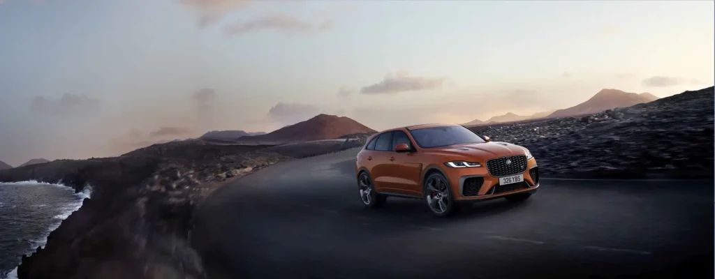 2022-Jaguar-F-Pace-SVR-14