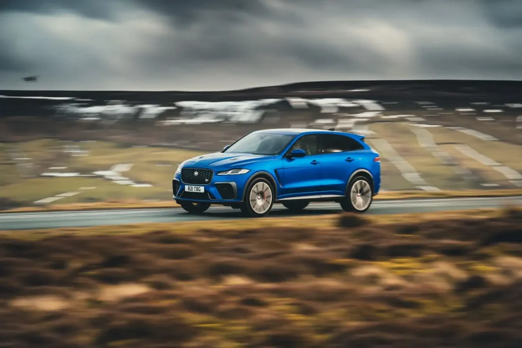 2022-Jaguar-F-Pace-SVR-28