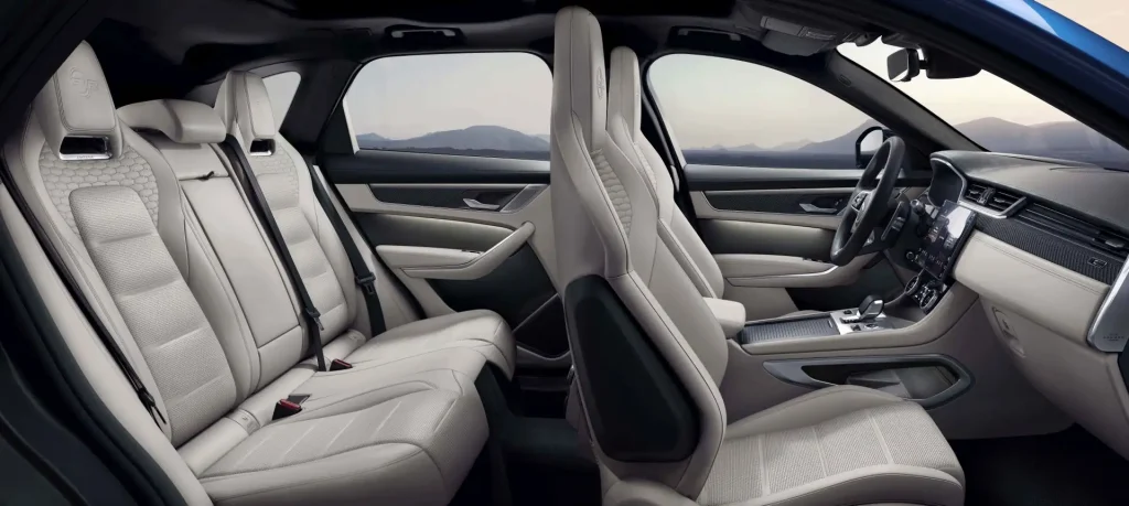 2022-Jaguar-F-Pace-SVR-44