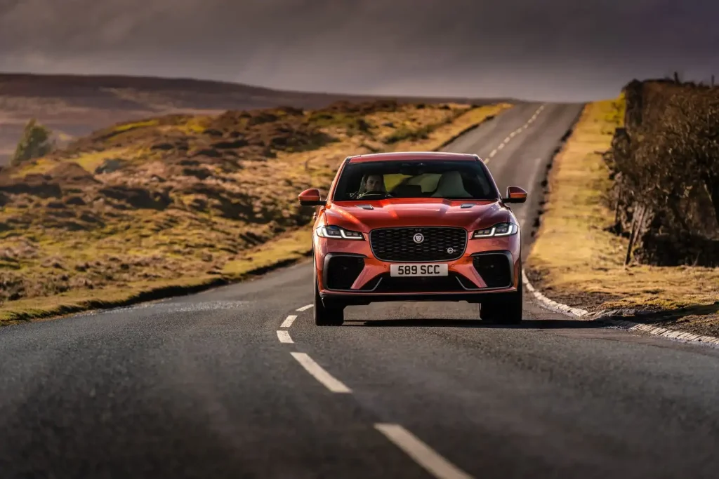 2022-Jaguar-F-Pace-SVR-7