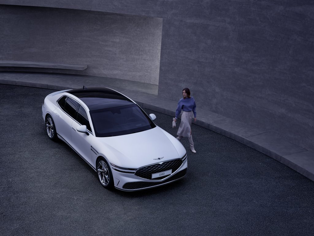 2023-Genesis-G90-2
