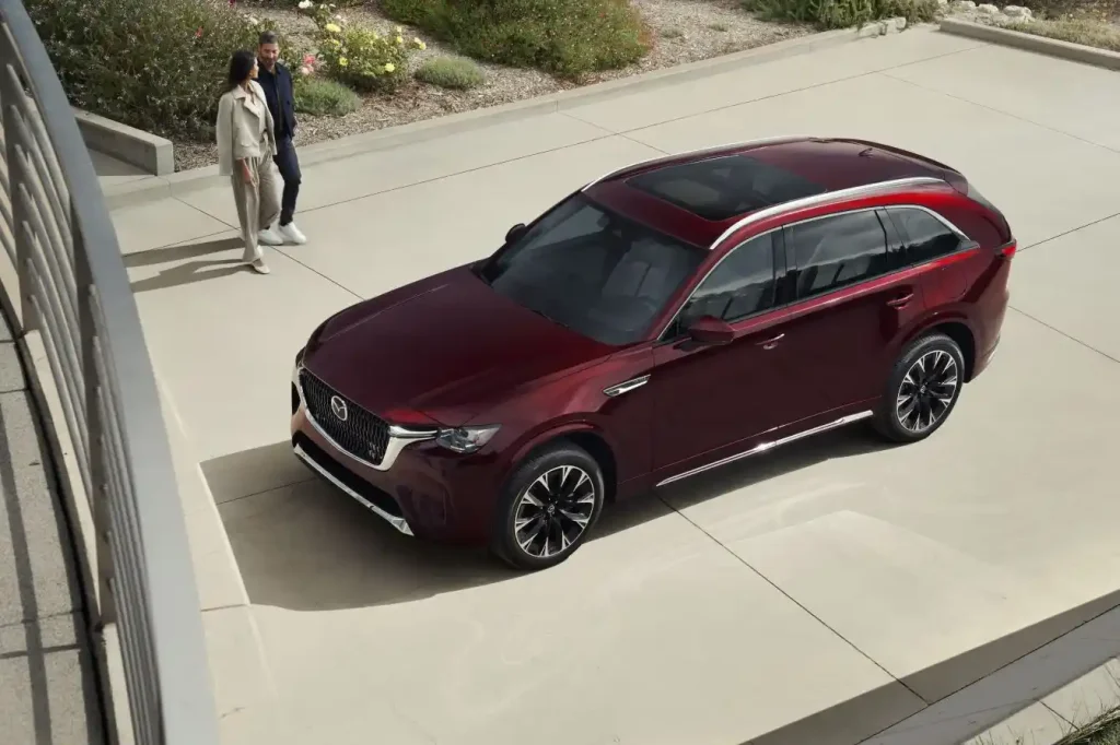 2024-Mazda-CX-90-3