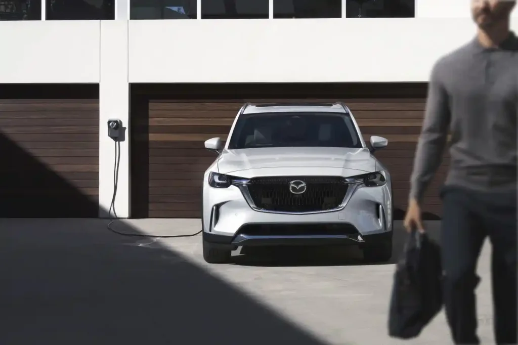 2024-Mazda-CX-90-5
