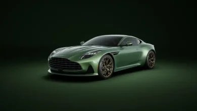 2025-Aston-Martin-DB12-1