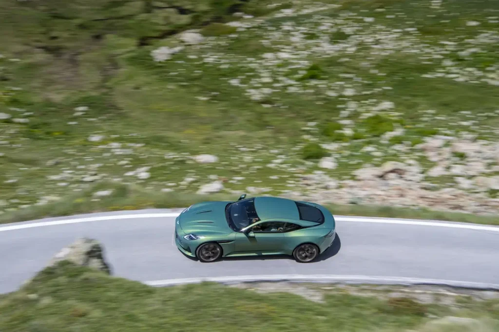 2025-Aston-Martin-DB12-13