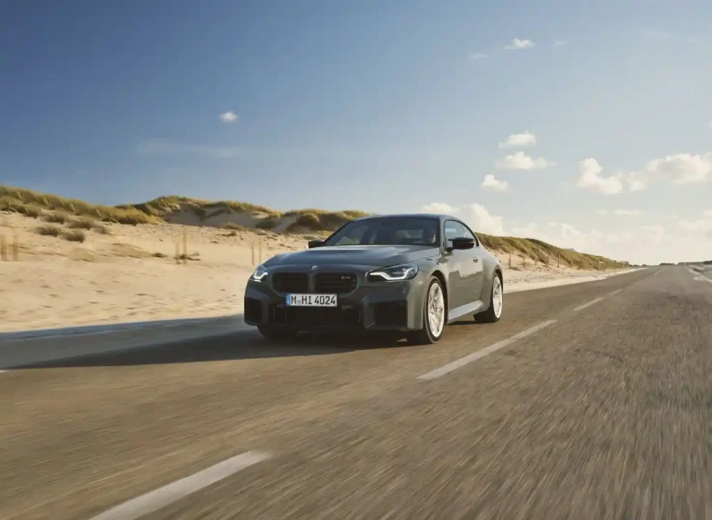 2025-BMW-M2-7