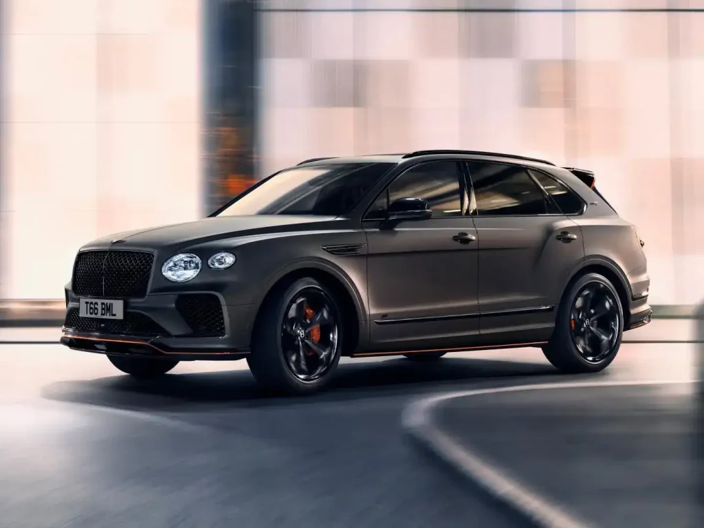 2025-Bentley-Bentayga-17