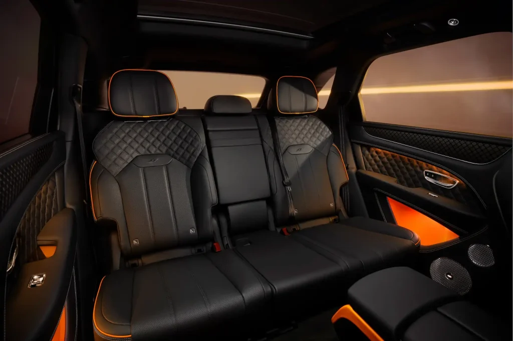 2025-Bentley-Bentayga-7