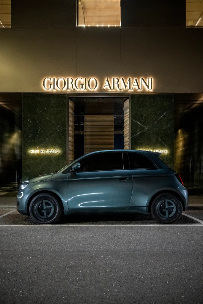 2025-Fiat-500e-3