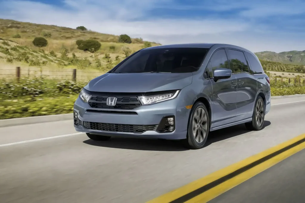 2025-Honda-Odyssey-15