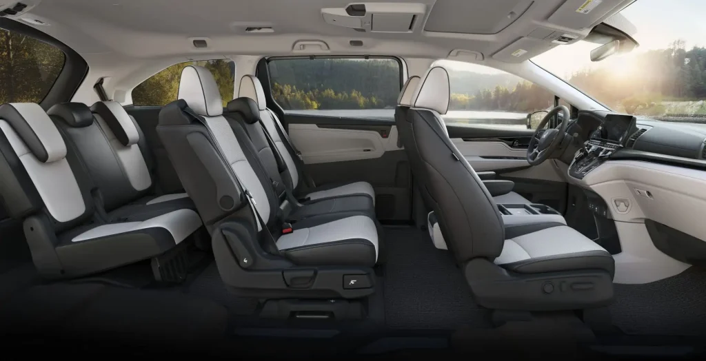2025-Honda-Odyssey-29