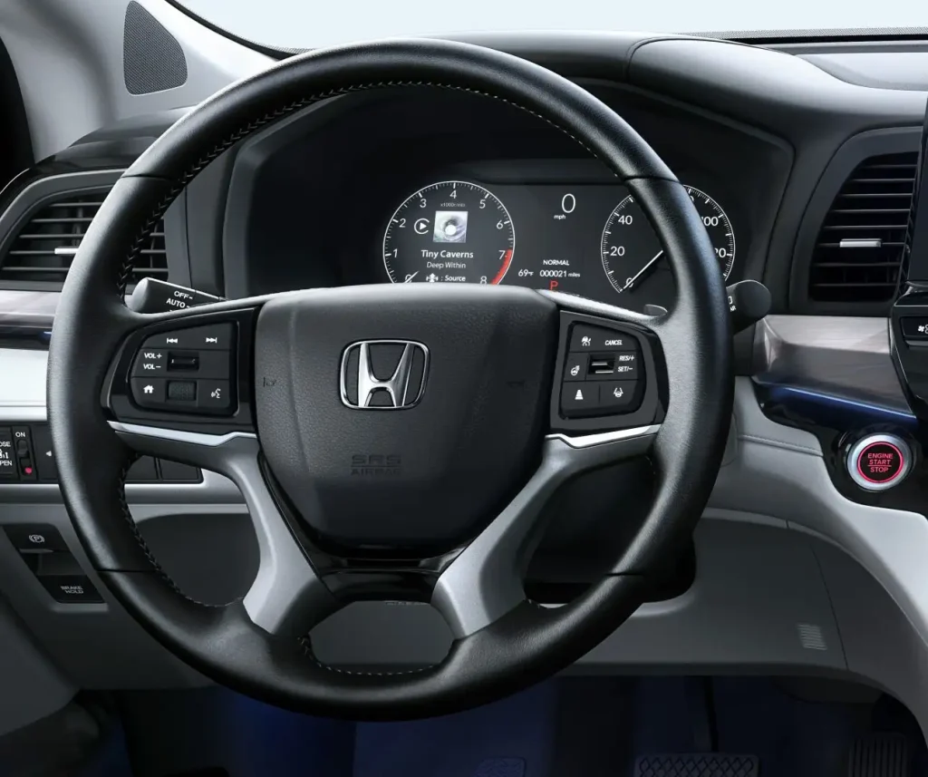 2025-Honda-Odyssey-31