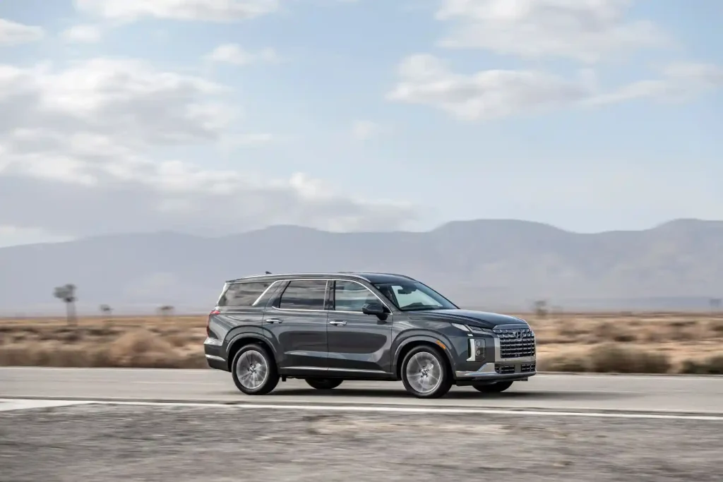2025-Hyundai-Palisade-11