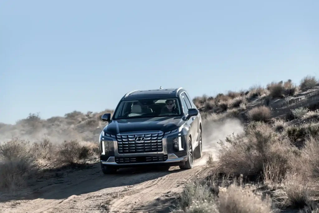 2025-Hyundai-Palisade-19