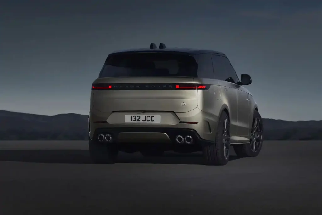 2025-Land-Rover-Range-Rover-Sport-3