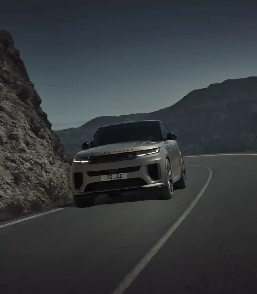 2025-Land-Rover-Range-Rover-Sport-4