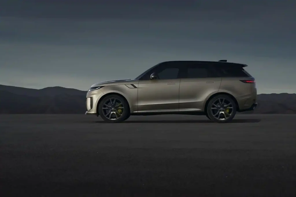 2025-Land-Rover-Range-Rover-Sport-6