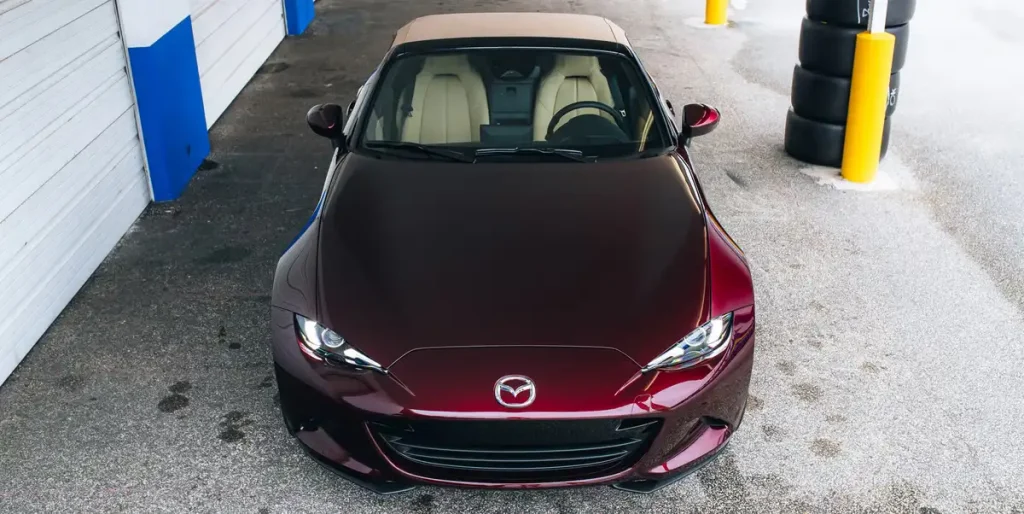 2025-Mazda-MX-5-Miata-2