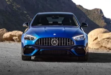 2025-Mercedes-Benz-C-Class-2