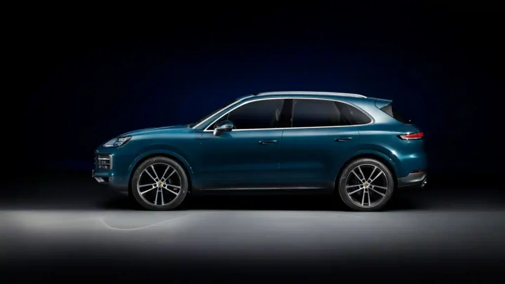 2025-Porsche-Cayenne-7