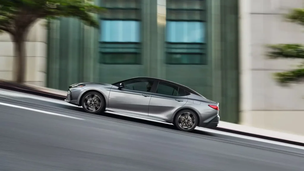 2025-Toyota-Camry-12