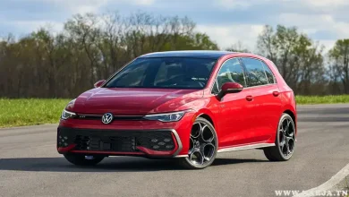 2025-Volkswagen-Golf-GTI-4