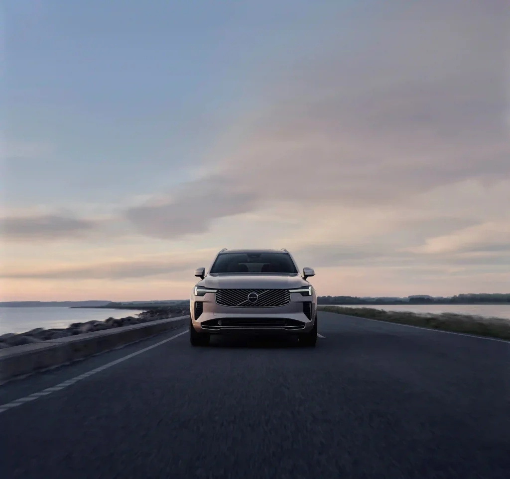 2025-Volvo-XC90-20