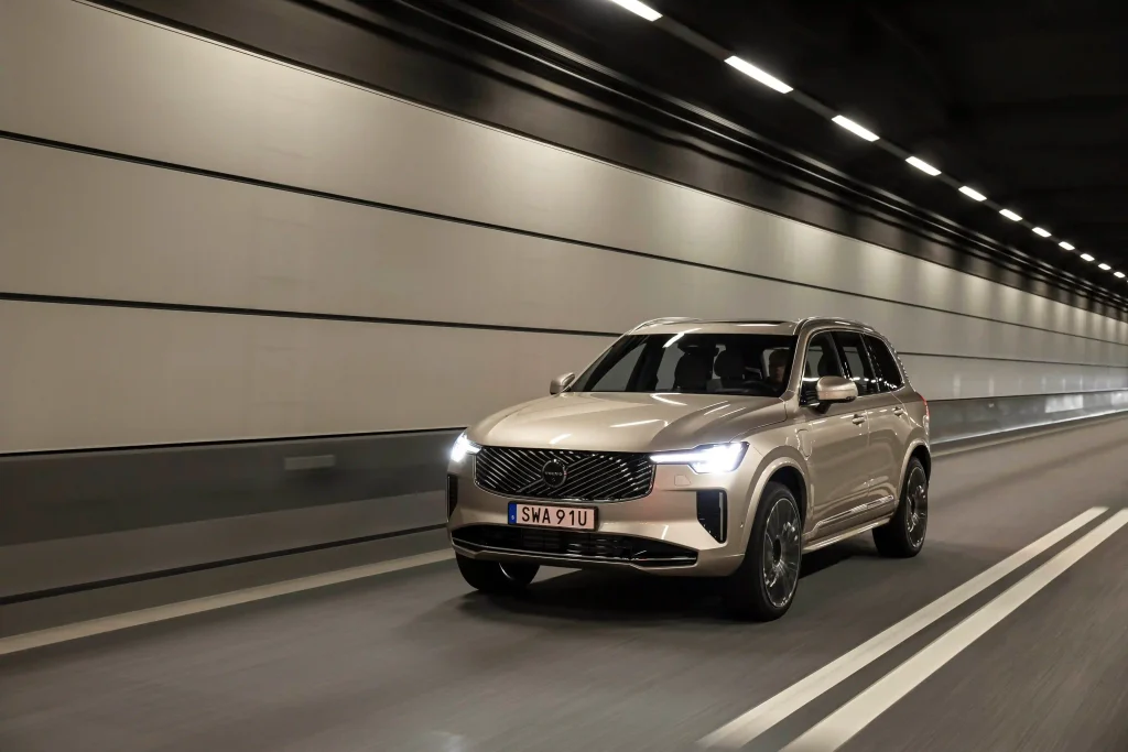2025-Volvo-XC90-33