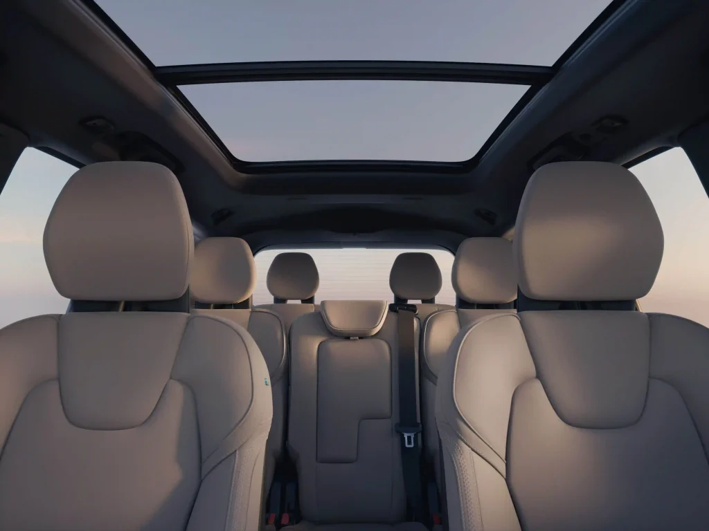2025-Volvo-XC90-43