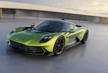 2026-Aston-Martin-Valhalla-1
