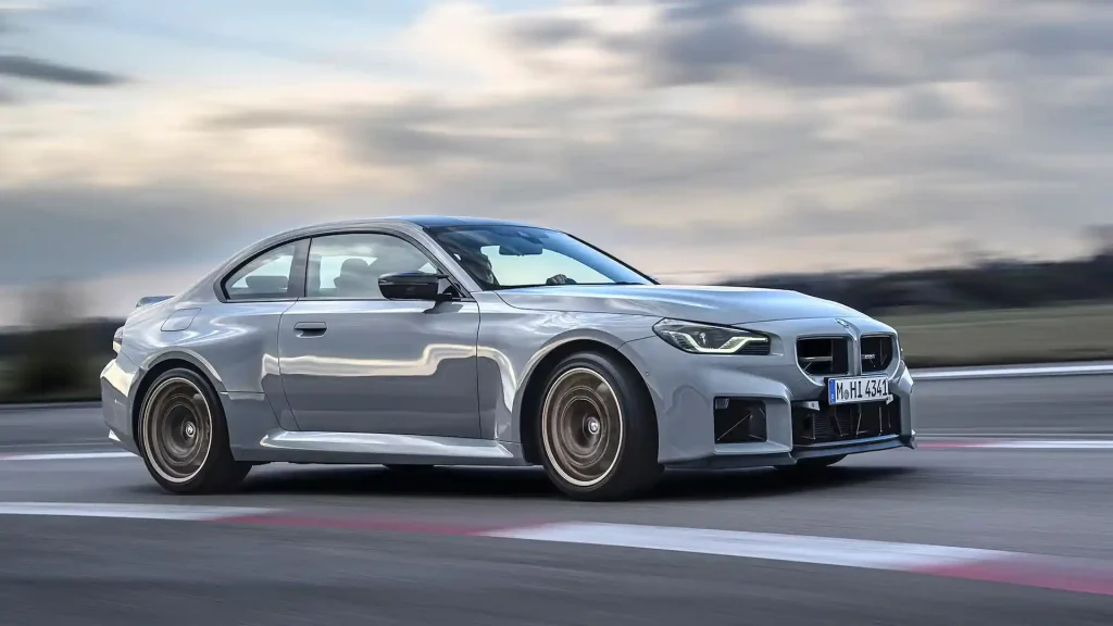 2026-BMW-M2-CS-15