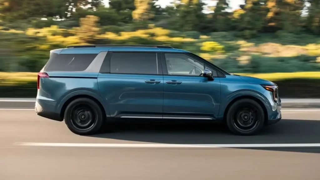 2026-Kia-Carnival-Prices-Hold-Steady-Amid-New-Tariffs-3
