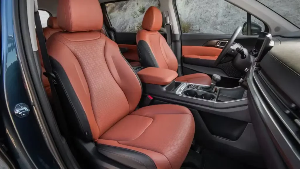 2026-Kia-Carnival-Prices-Hold-Steady-Amid-New-Tariffs-6