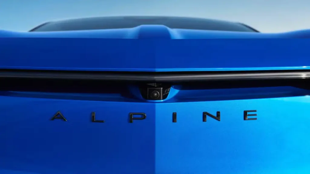 Alpine-A390-11