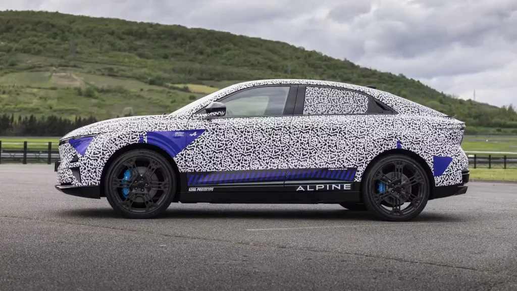 Porsche-Is-Set-to-Meet-Fresh-Competition-in-the-Sporty-SUV-Segment-3