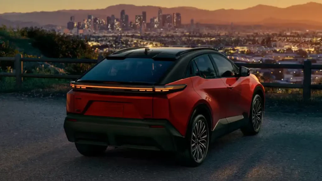 Toyota-Smallest-SUV-Makes-a-Comeback-in-2026-with-Electric-Power-6