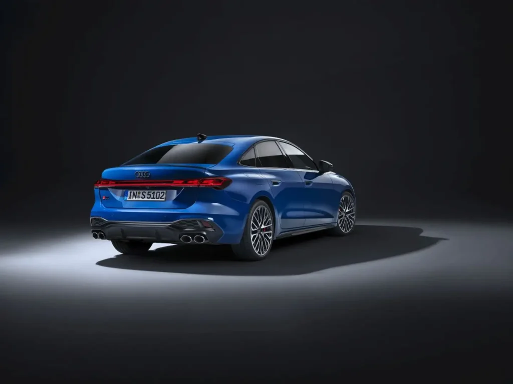 2025-Audi-S5-Sedan-4