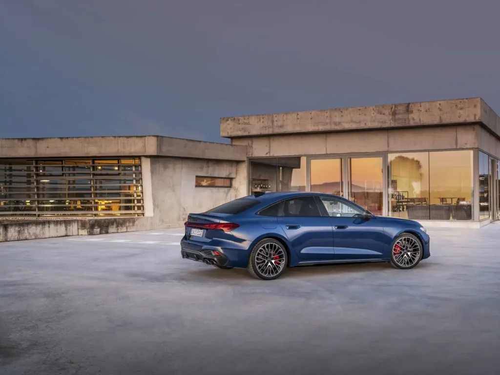 2025-Audi-S5-Sedan-7