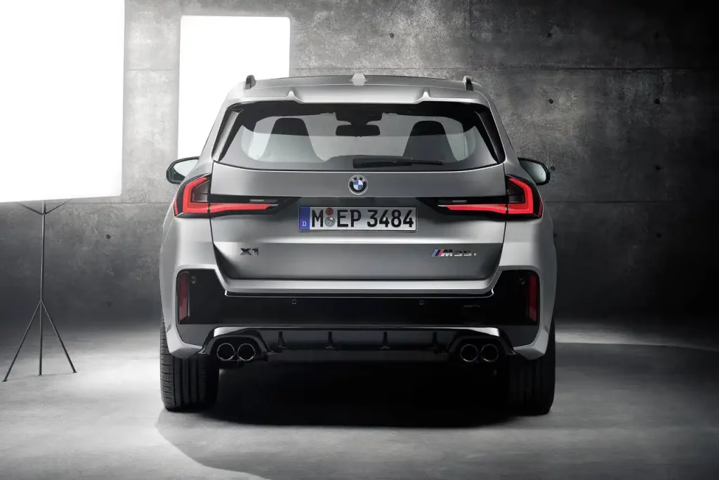 2025-BMW-X1-13
