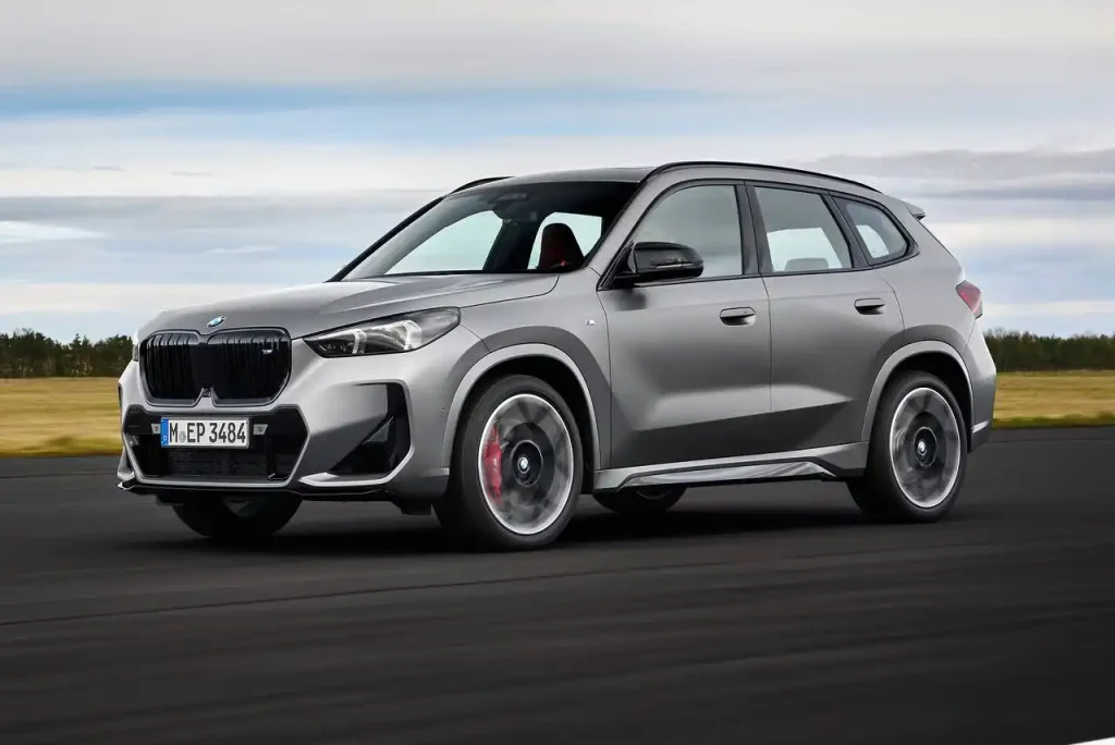 2025-BMW-X1-15