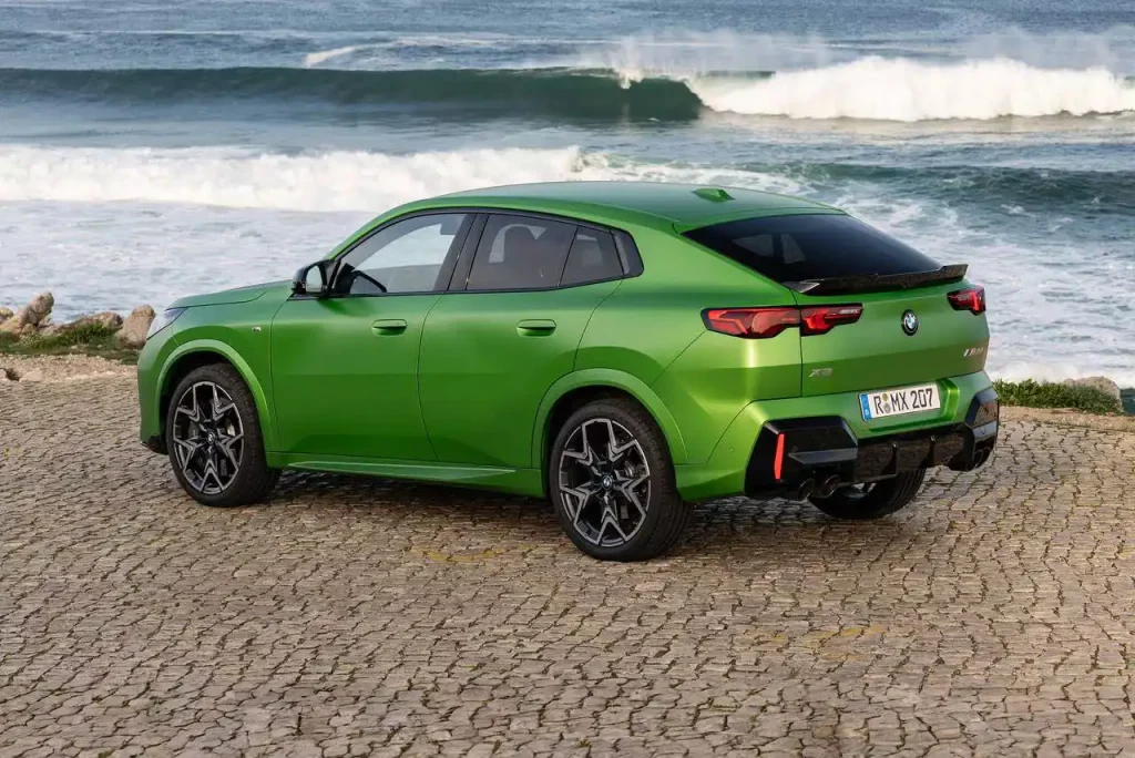 2025-BMW-X2-15
