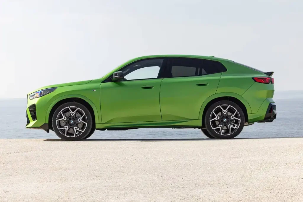 2025-BMW-X2-19