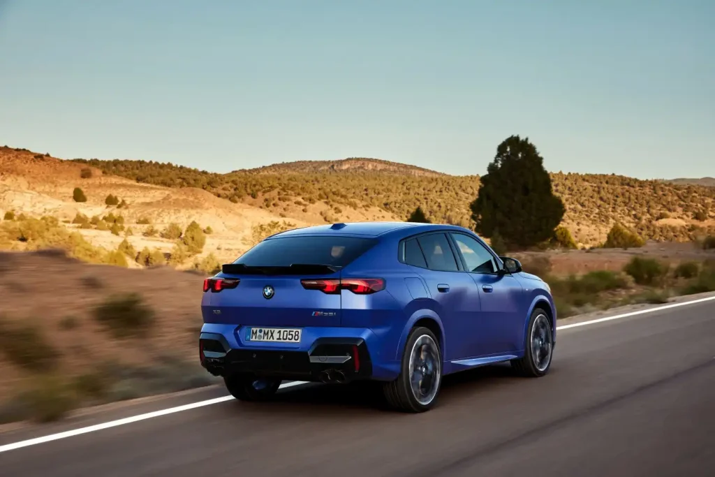 2025-BMW-X2-23