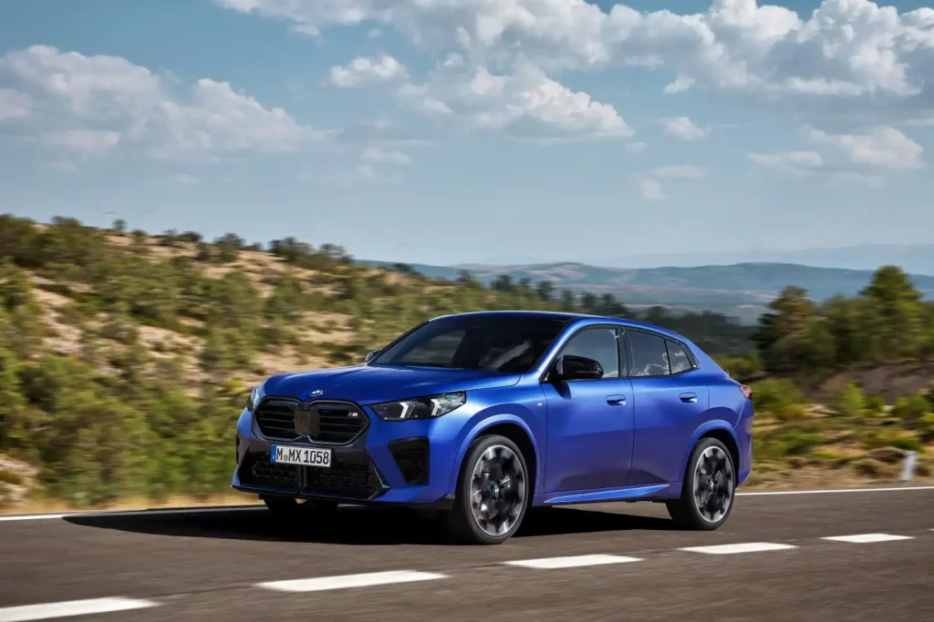 2025-BMW-X2-27