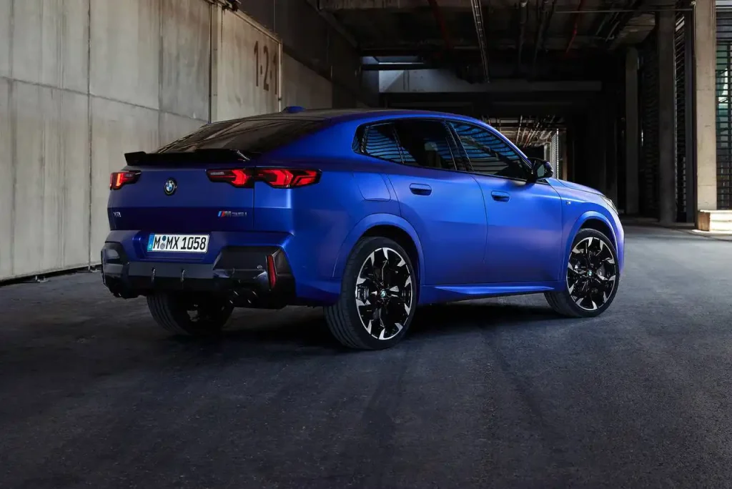 2025-BMW-X2-4