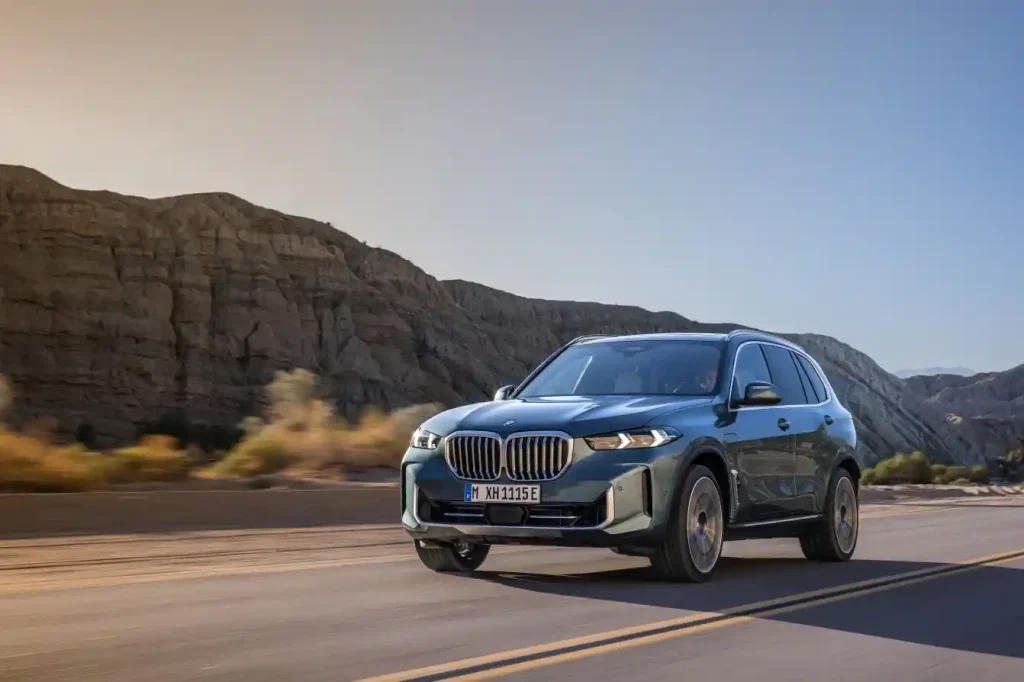 2025-BMW-X5-25