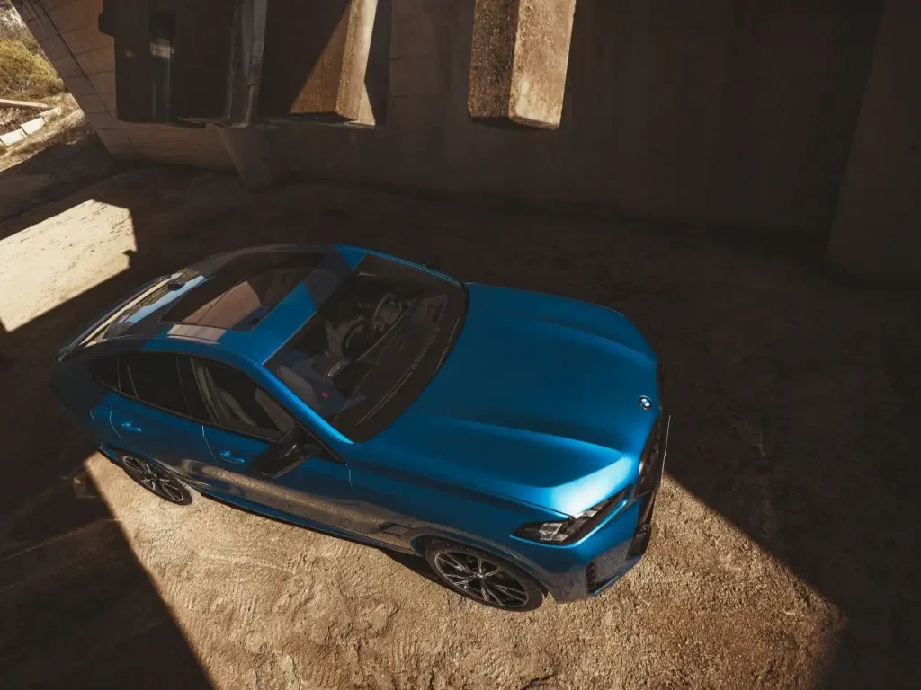2025-BMW-X6-20