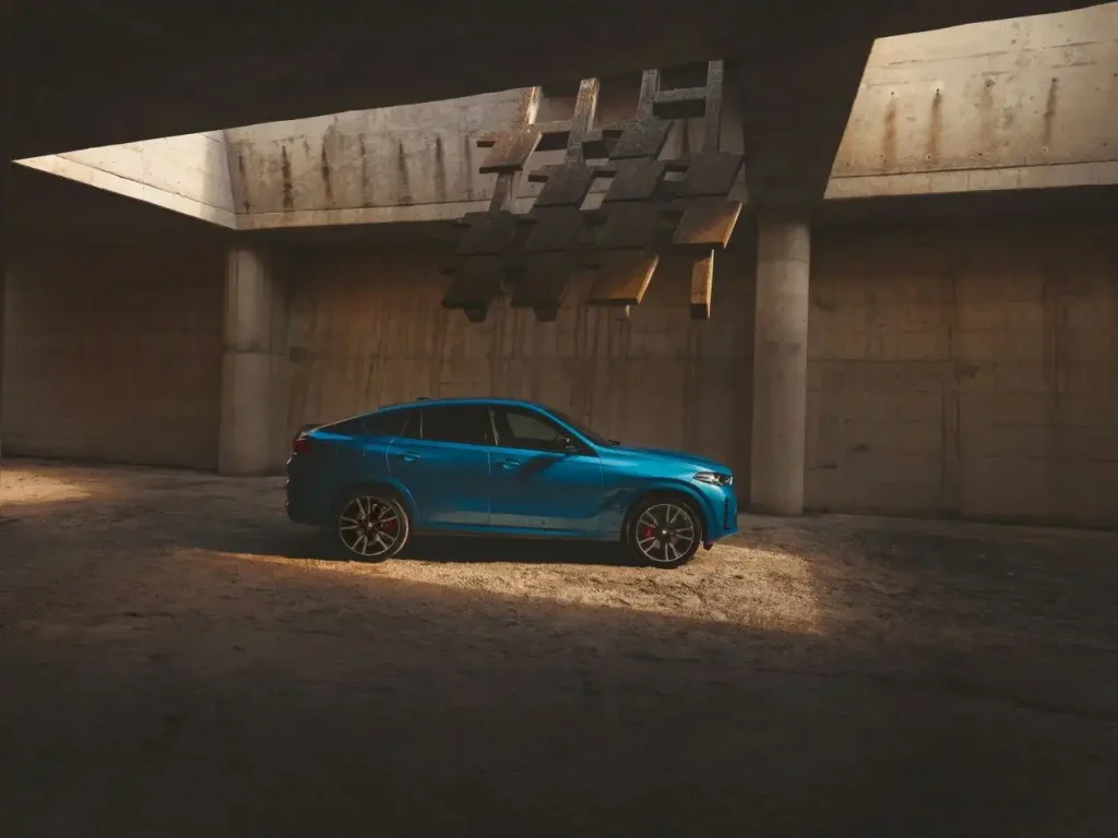 2025-BMW-X6-21