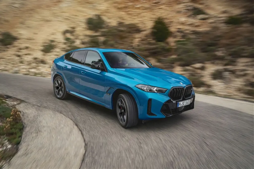 2025-BMW-X6-28