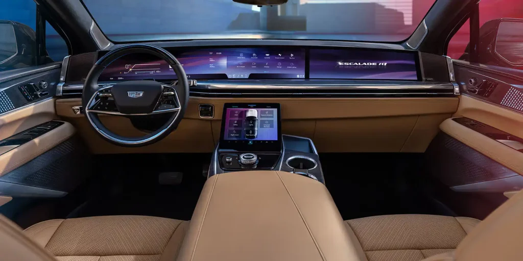 2025-Cadillac-Escalade-IQ-35